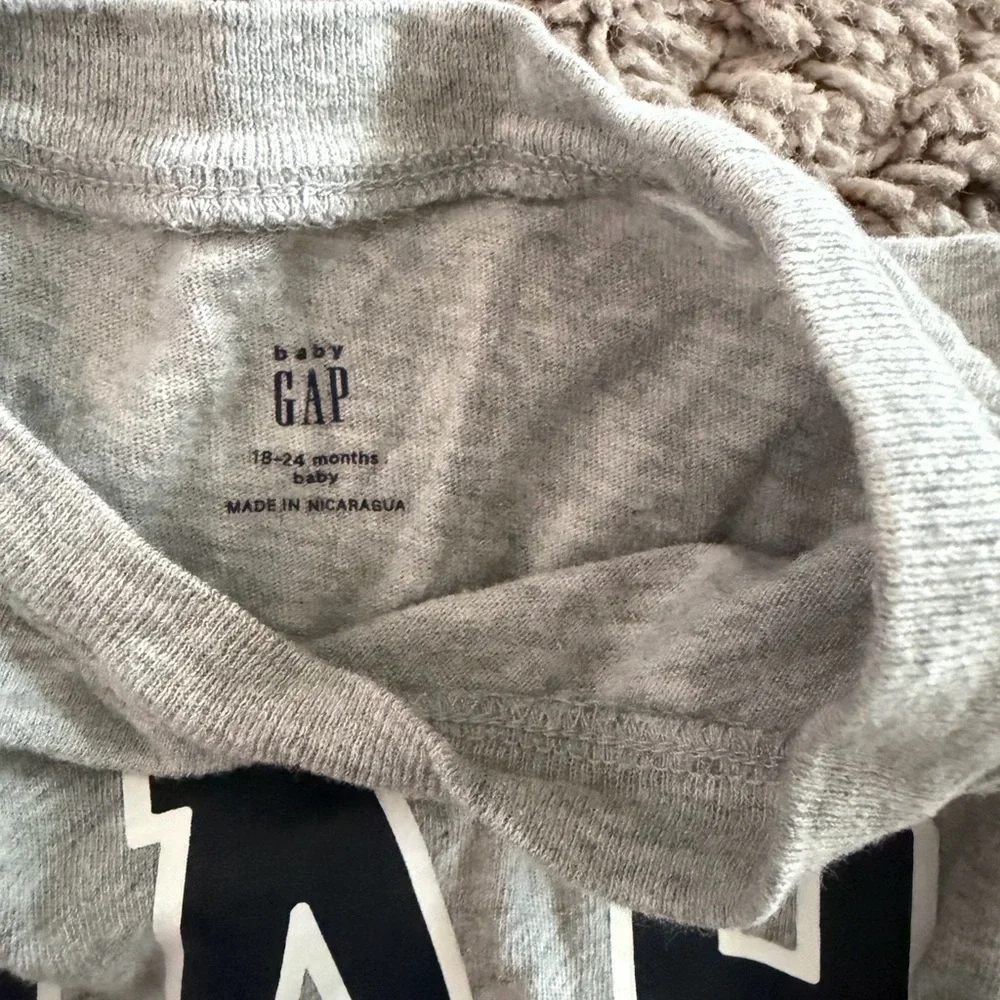 Preloved GAP Kids Heather Gray Tee